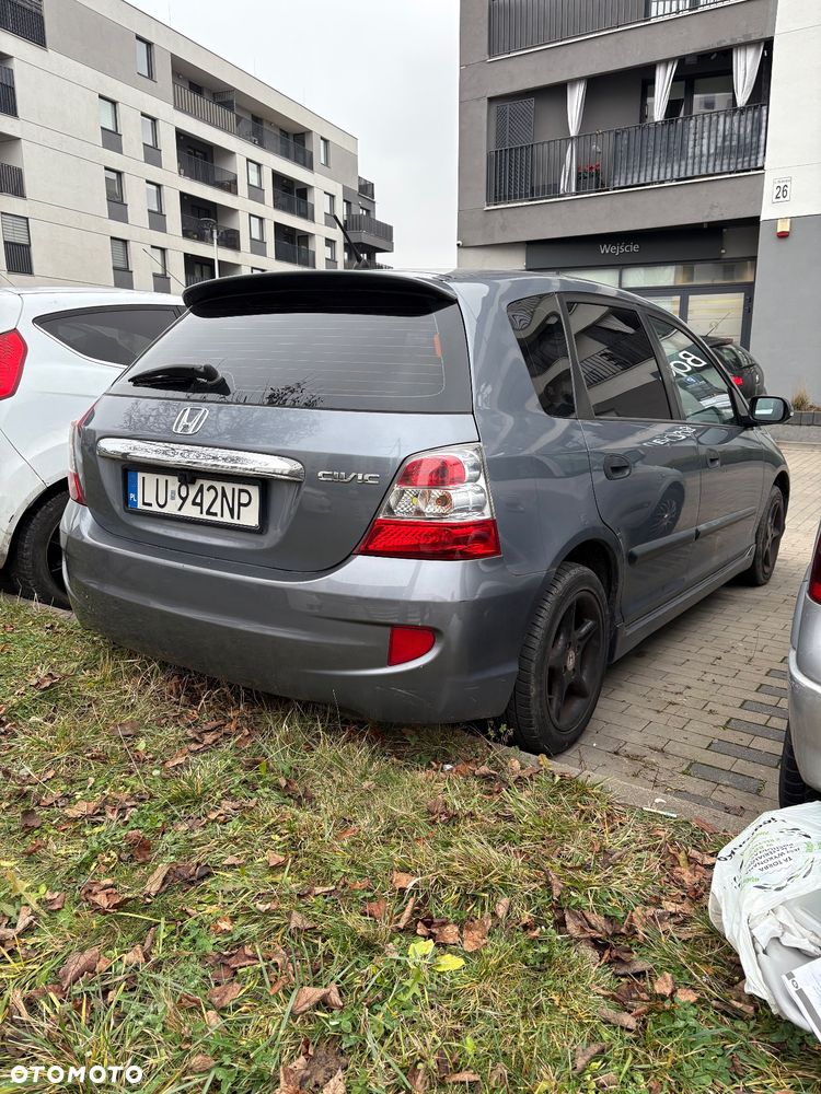 Honda Civic 1.4i LS - 4