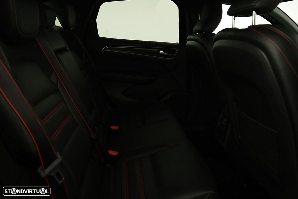 Renault Arkana 1.3 TCe R.S.Line EDC - 24