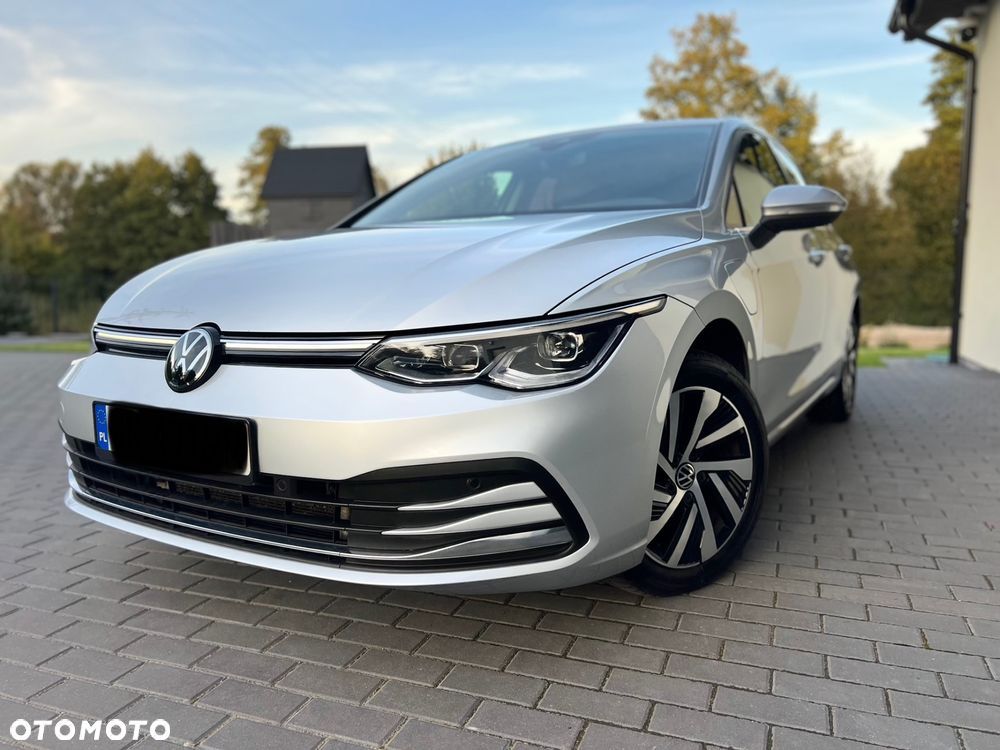 Volkswagen Golf VIII 1.4 TSI Plug-In Hybrid Style DSG - 2