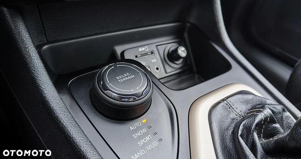 Jeep Cherokee 2.0 MJD Active Drive I Limited - 19