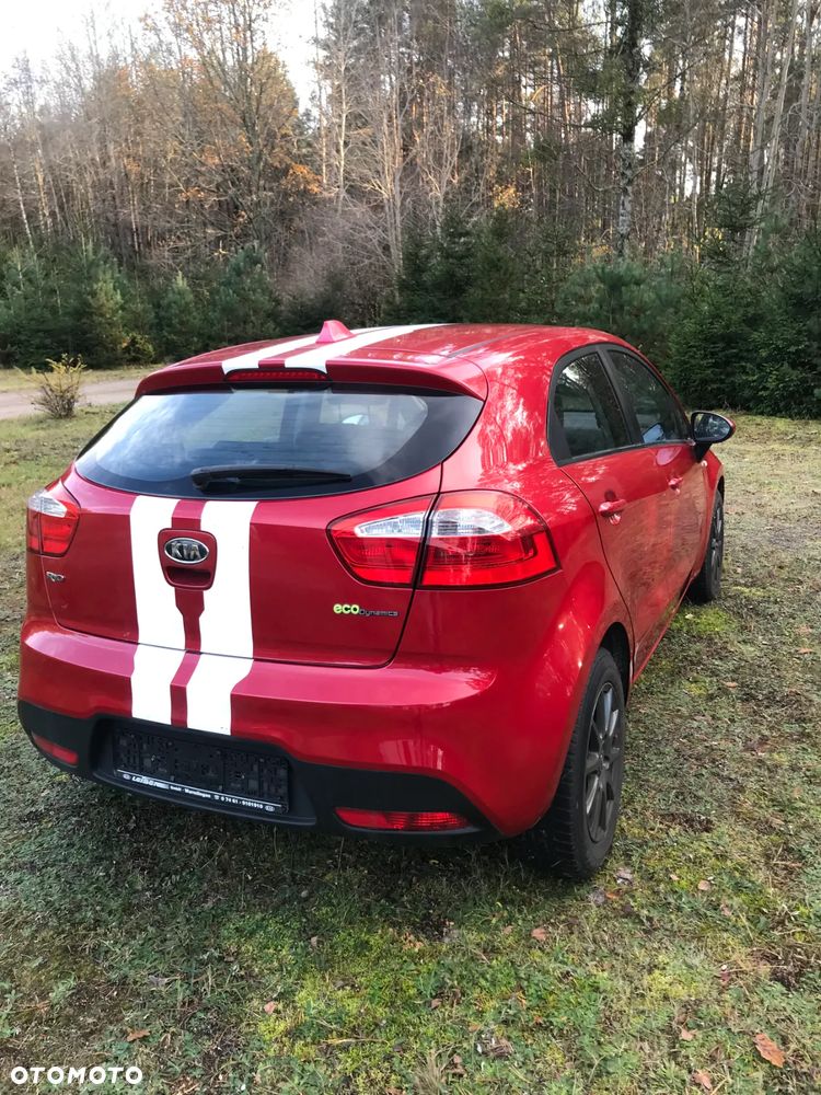 Kia Rio 1.1 CRDI Dream-Team Edition - 10