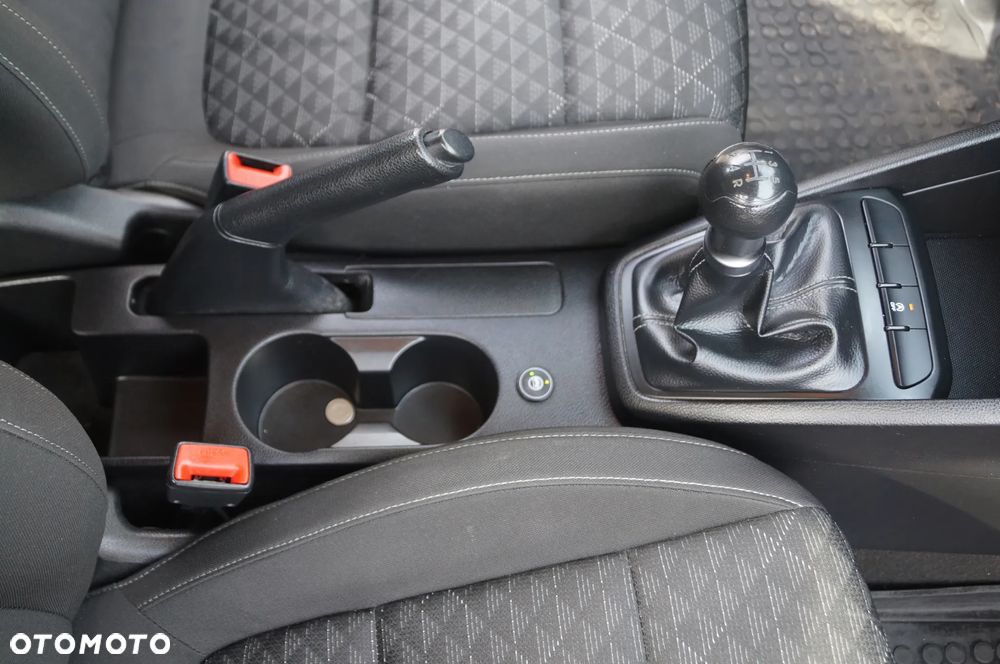 Kia Rio 1.2 L Business Line - 40