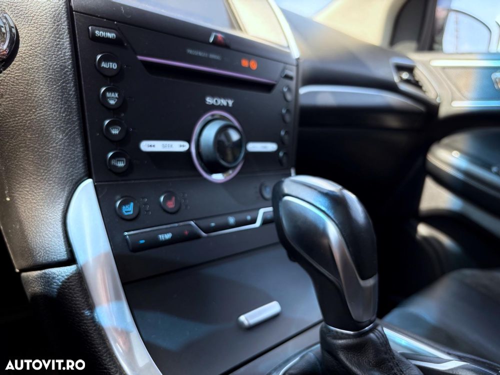 Ford Edge 2.0 TDCi Powershift Sport - 27