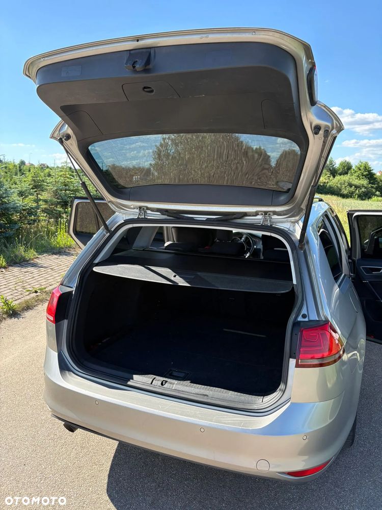 Volkswagen Golf 1.6 TDI Comfortline - 12