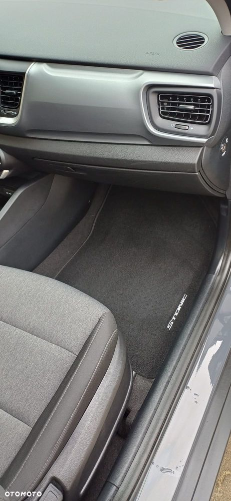 Kia Stonic 1.2 M - 11