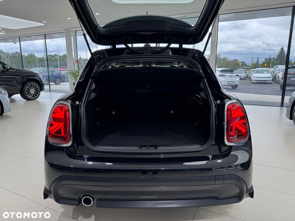 MINI Cooper Standard - 17