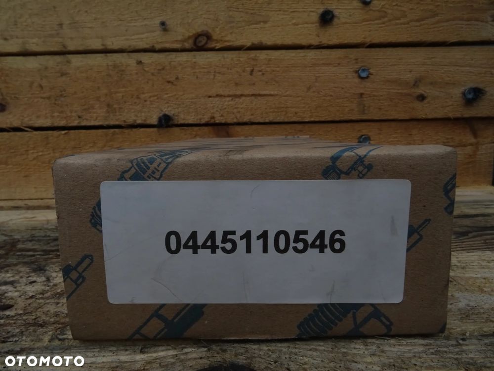 WTRYSKIWACZ RENAULT MERCEDES 1.6 0445110546