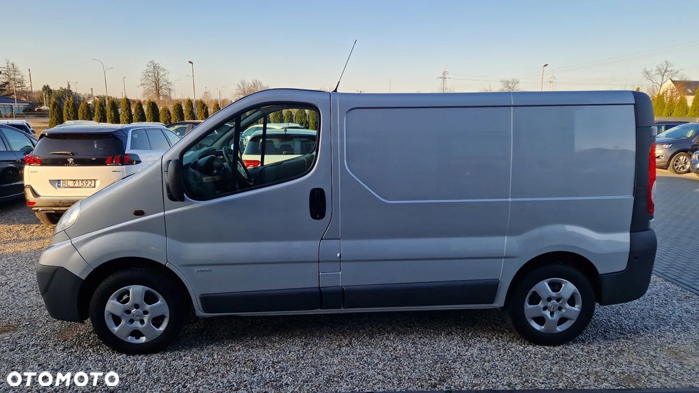 Opel Vivaro - 4