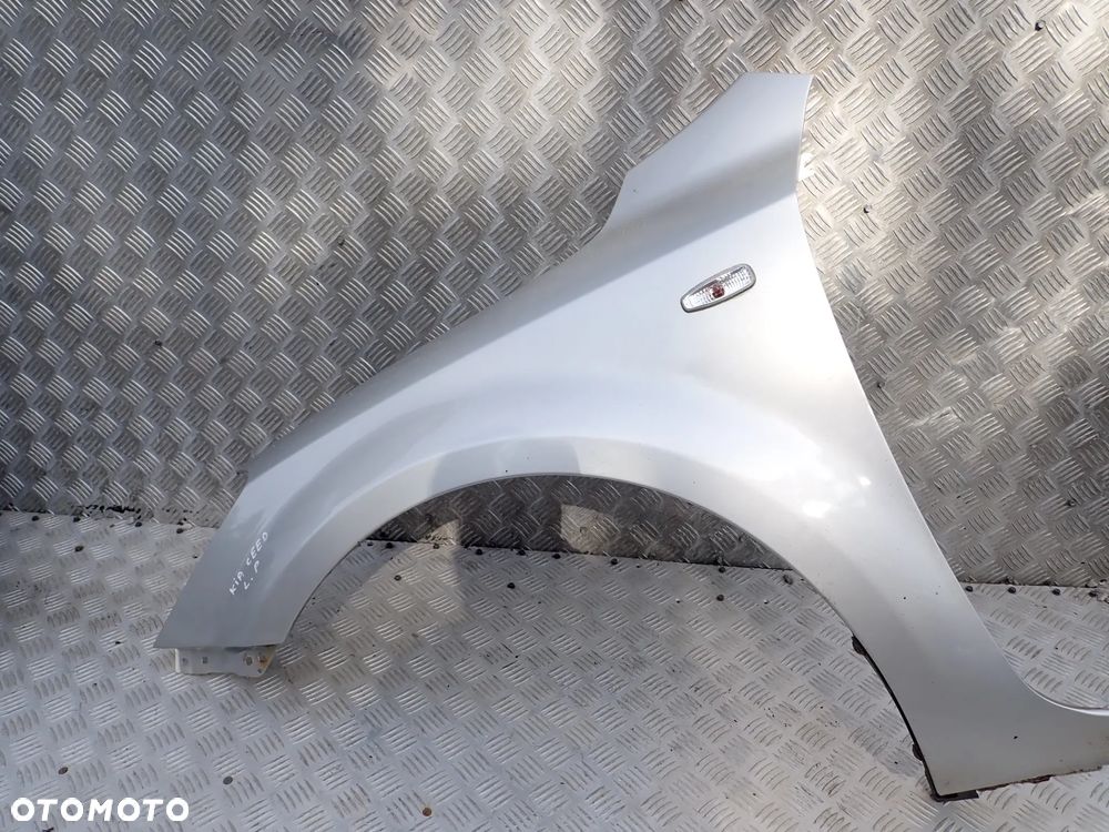 BŁOTNIK LEWY PRZÓD KIA CEED - 1