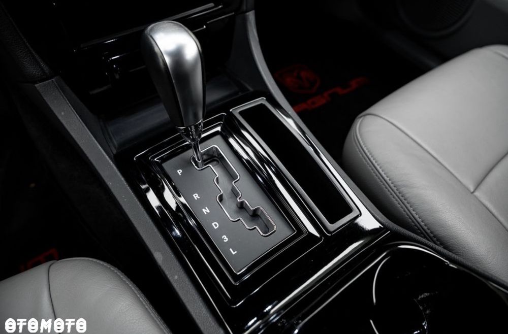 Dodge Magnum 3.5 V6 - 37