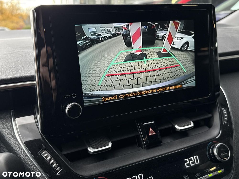 Toyota Corolla 1.8 Hybrid Comfort - 24