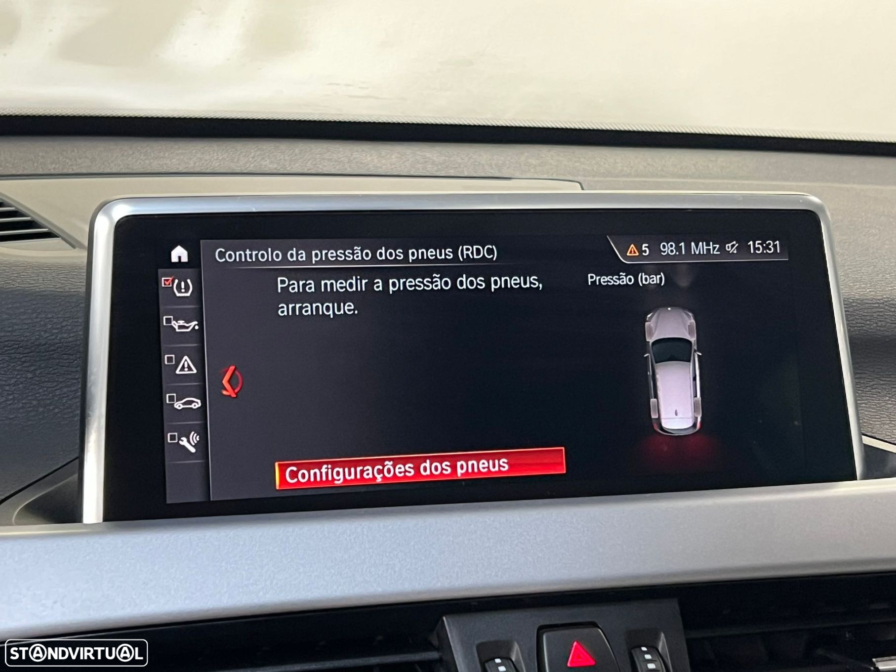 BMW X1 25 e xDrive Corporate Edition - 13
