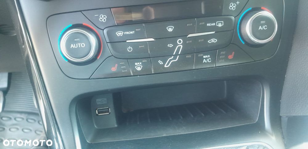Ford Focus - 20
