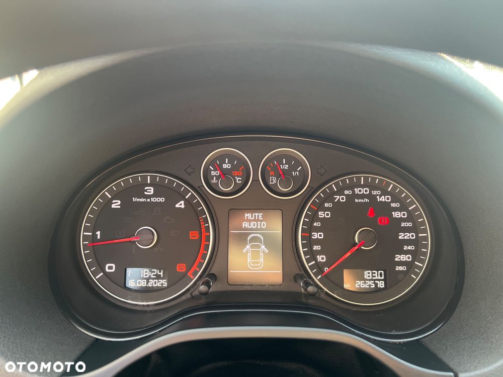 Audi A3 3-drzwiowe 2.0 TDI DPF Attraction - 13