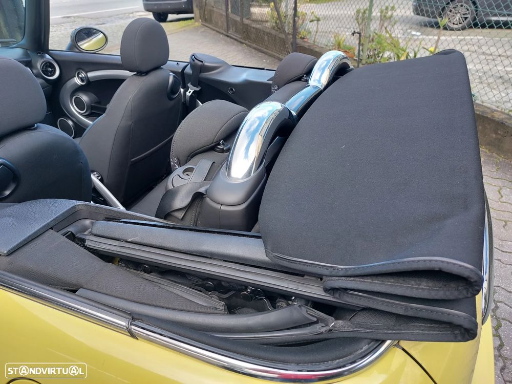 MINI Cabrio Cooper - 43