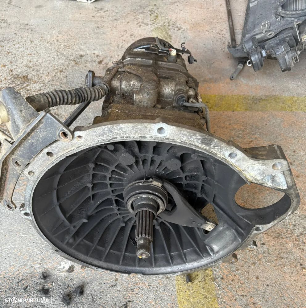 Caixa de Velocidades Isuzu 3.0 Ref: 4JJ1/4JJ1E5 - 2