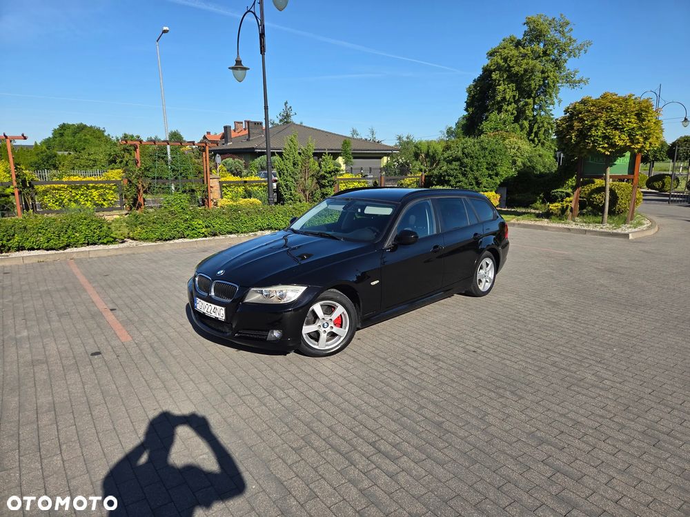 BMW Seria 3 318d - 11