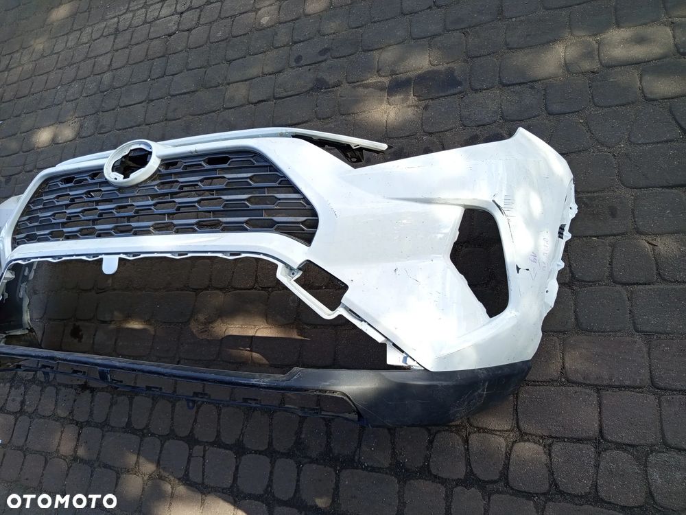 ZDERZAK PRZEDNI TOYOTA RAV4 IV 19- - 2