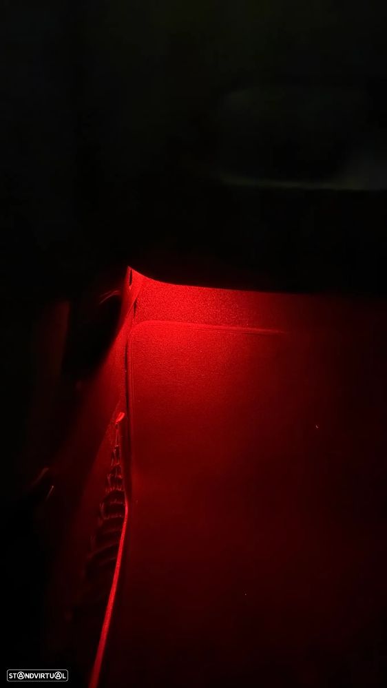 MINI 5 Portas Cooper D Auto - 40