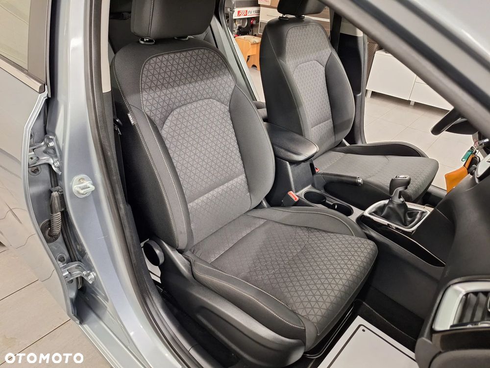 Kia Ceed 1.4 CVVT ISG Dream Team Edition - 26