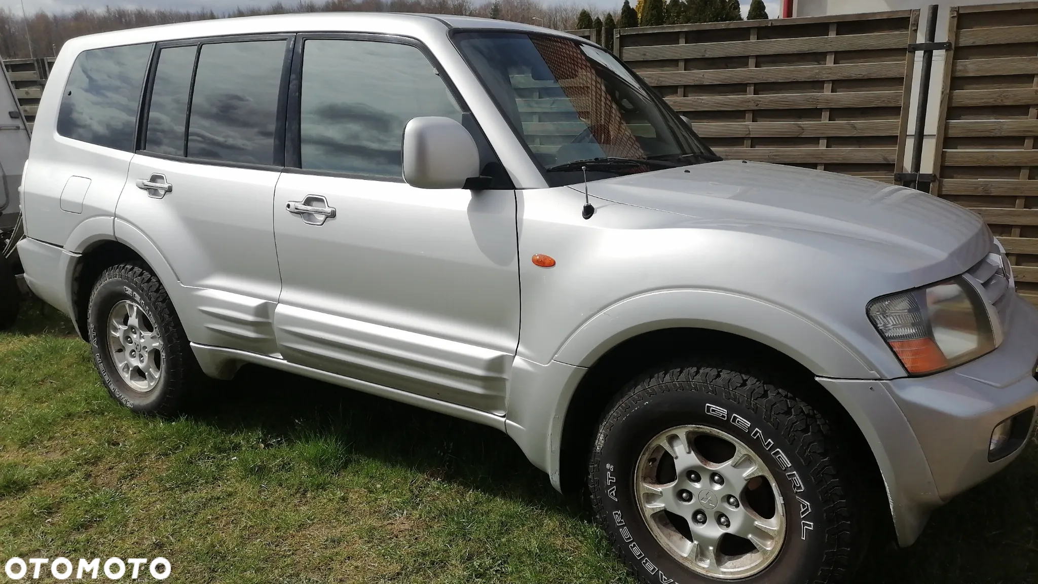 Mitsubishi Pajero 3.2 DID 7os - 10