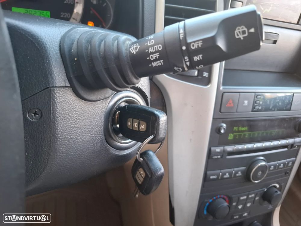 Chevrolet Captiva 2.0 VCDi LT 7L - 16