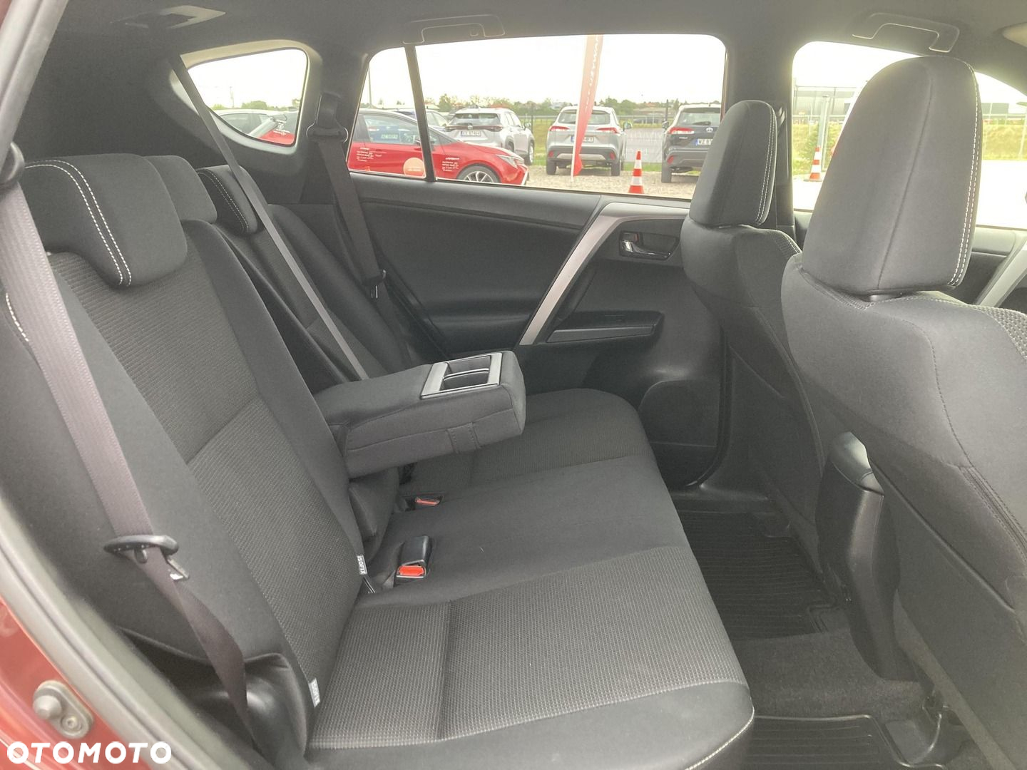 Toyota RAV4 - 19