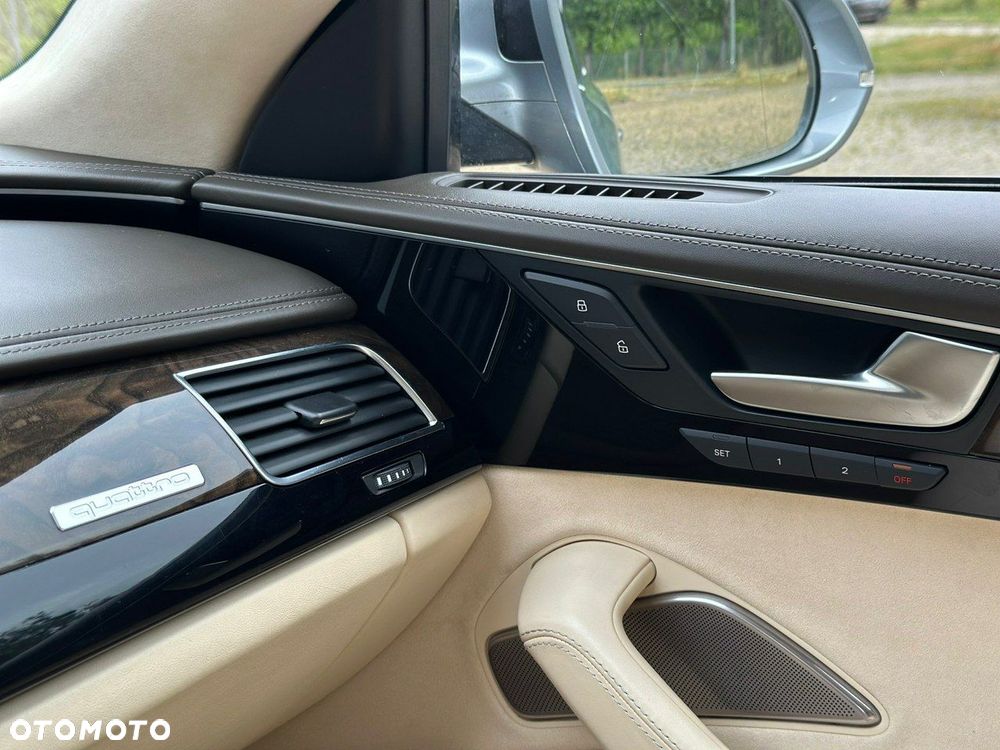 Audi A8 - 38