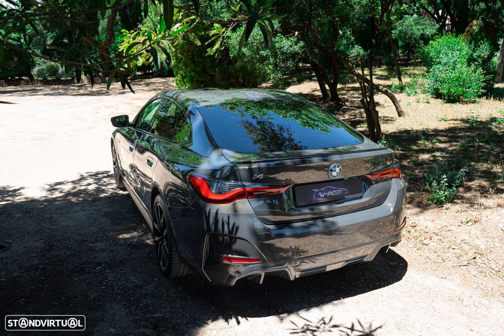 BMW i4 - 1