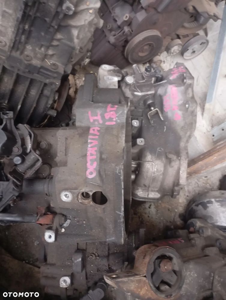 SKRZYNIE BIEGÓW DO RÓŻNYCH SILNIKÓW POCHODZĄCE Z DEMONTAŻU SPRAWDZANE PRZED DEMONTAŻEM - 6