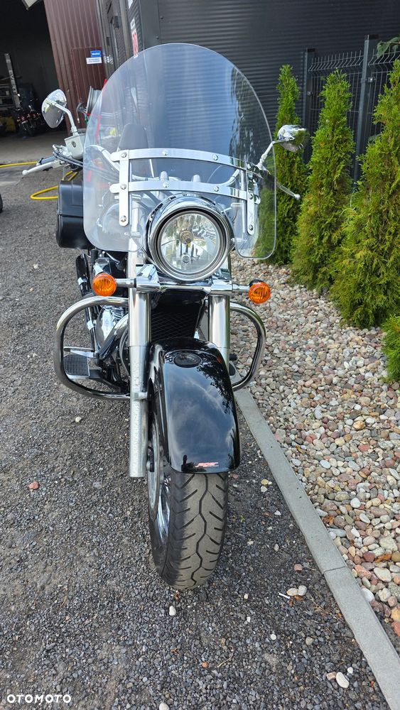 Suzuki Intruder - 15