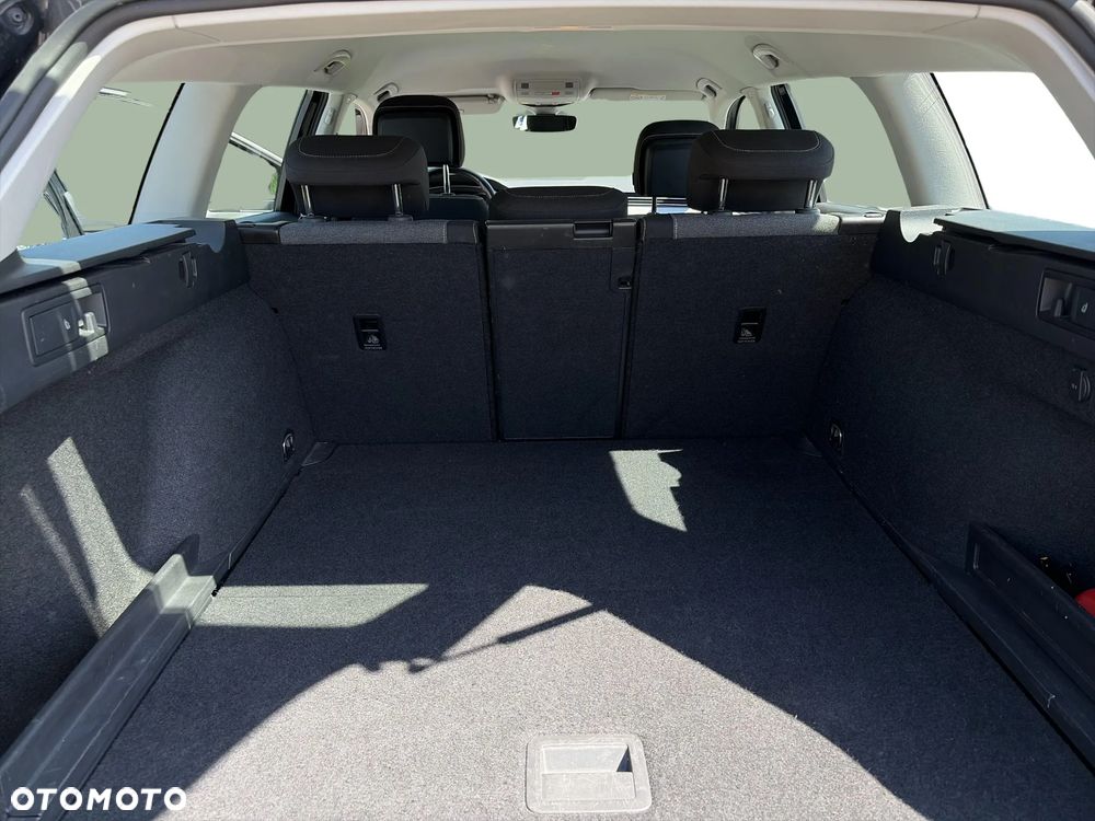 Volkswagen Passat 1.5 TSI EVO Business DSG - 20
