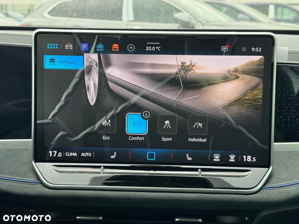 Volkswagen Passat Variant 2.0 TSI R-Line Plus DSG - 19
