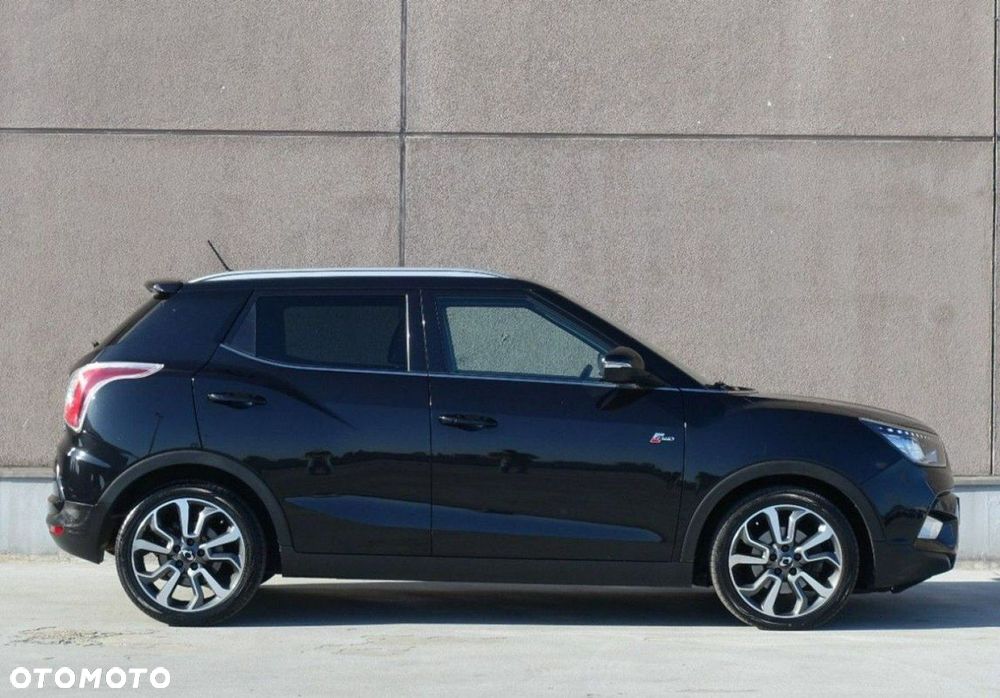 SsangYong/KGM Tivoli e-XDi 160 4WD Sapphire - 3