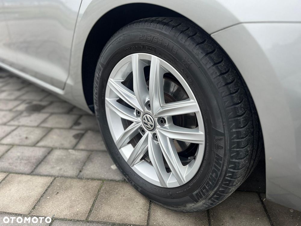 Volkswagen Golf 1.4 TSI BMT Highline DSG - 15