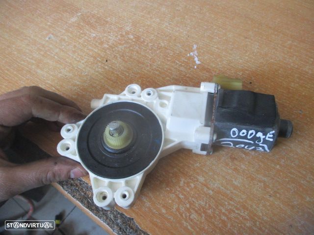 Motor Elevador Vidro Motelev2043 DODGE CALIBER 2008 2.0 CRD 140CV 5P PRETO Fe - 2