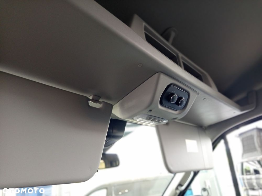 Ford Transit - 23