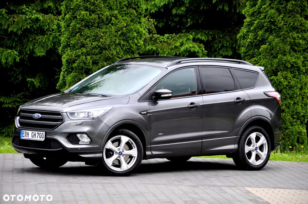 Ford Kuga 1.5 EcoBoost 4x4 ST-Line - 4