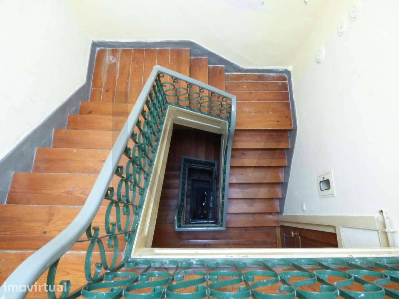 Charme e Tradição para Arrendar: Apartamento T3 em São Bento - Grande imagem: 5/31