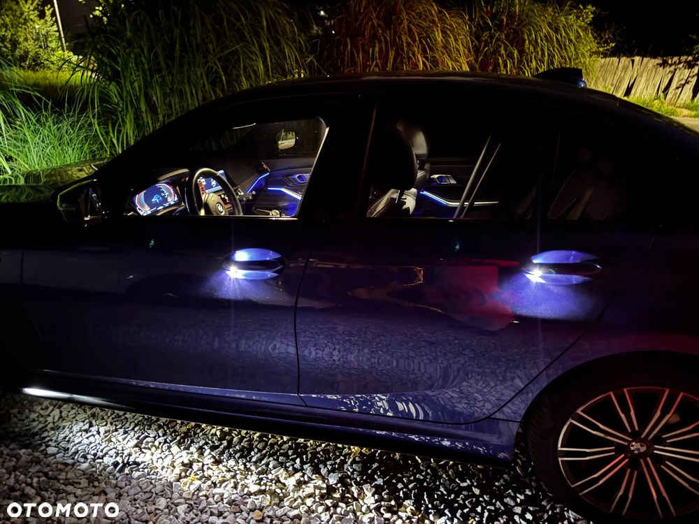 BMW Seria 3 318d M Sport - 37