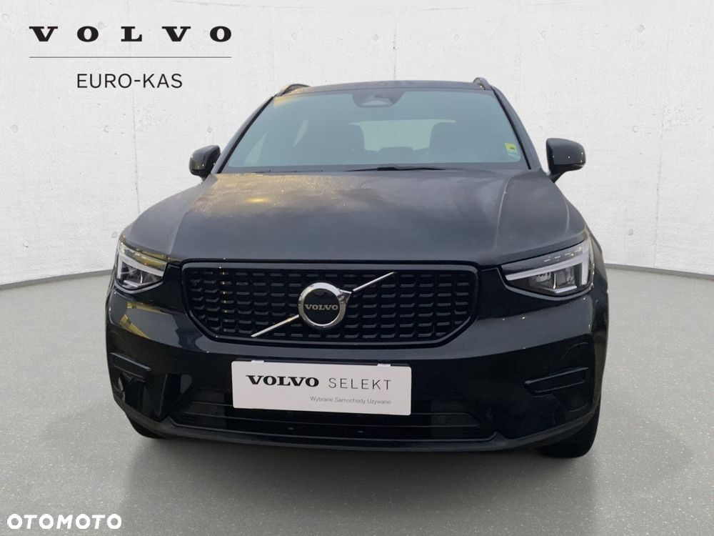 Volvo XC 40 - 3
