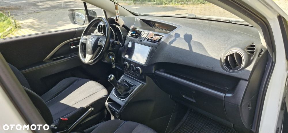 Mazda 5 - 3