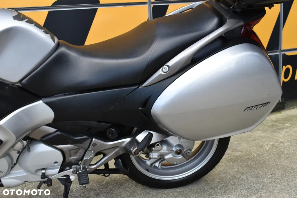 Honda Deauville - 10