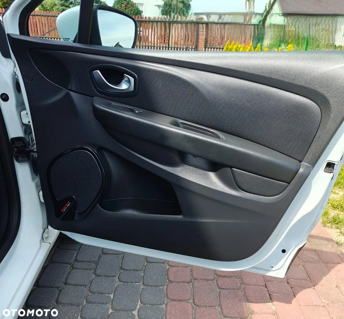 Renault Clio 0.9 TCe Life - 24