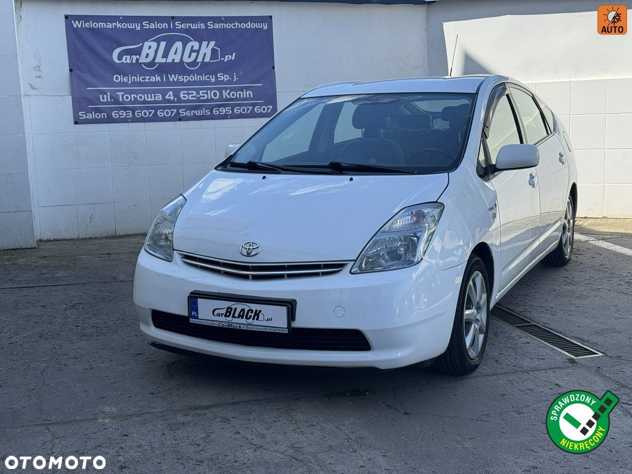 Toyota Prius - 1