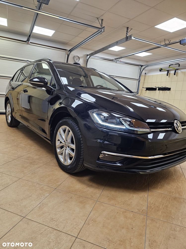 Volkswagen Golf 2019 photo 2
