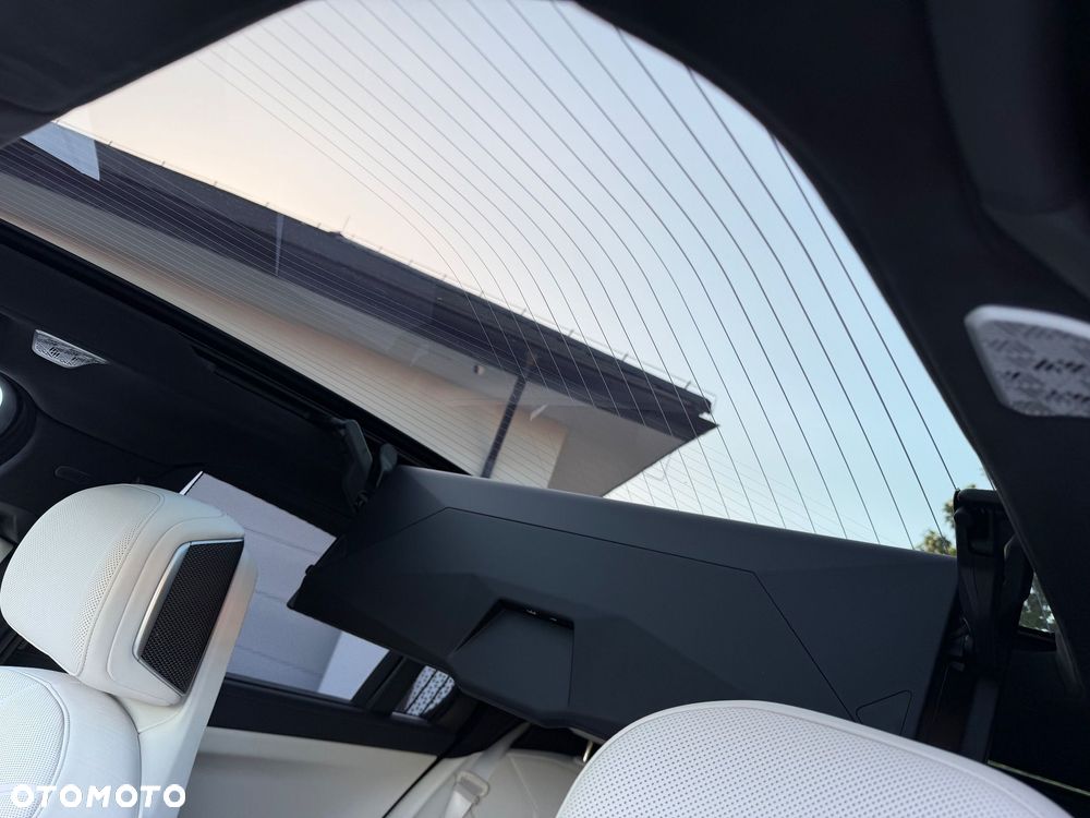BMW Seria 7 740d xDrive - 22
