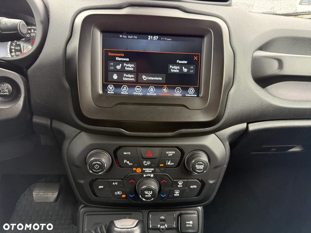 Jeep Renegade - 27