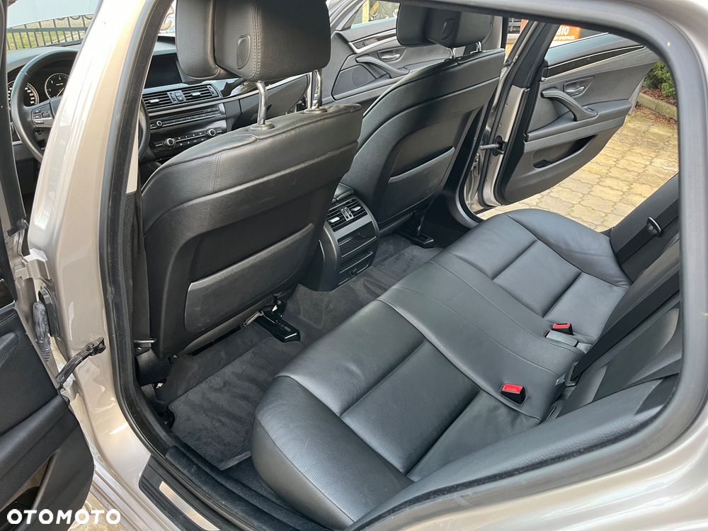 BMW Seria 5 - 26