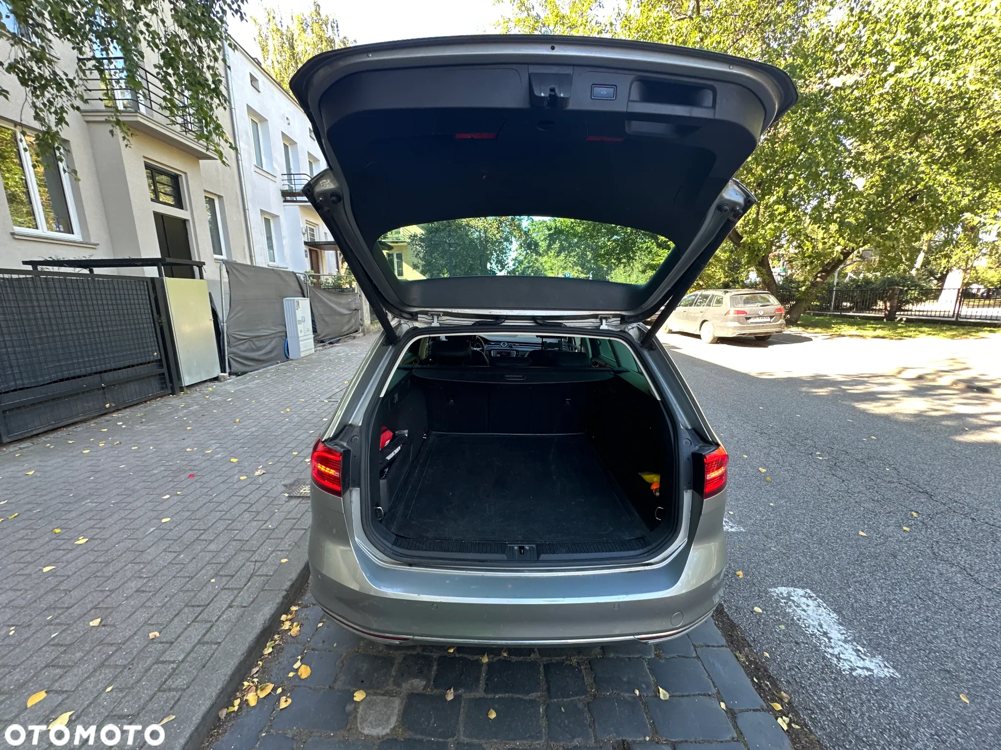 Volkswagen Passat 2.0 TDI BMT 4Mot Highline DSG - 17